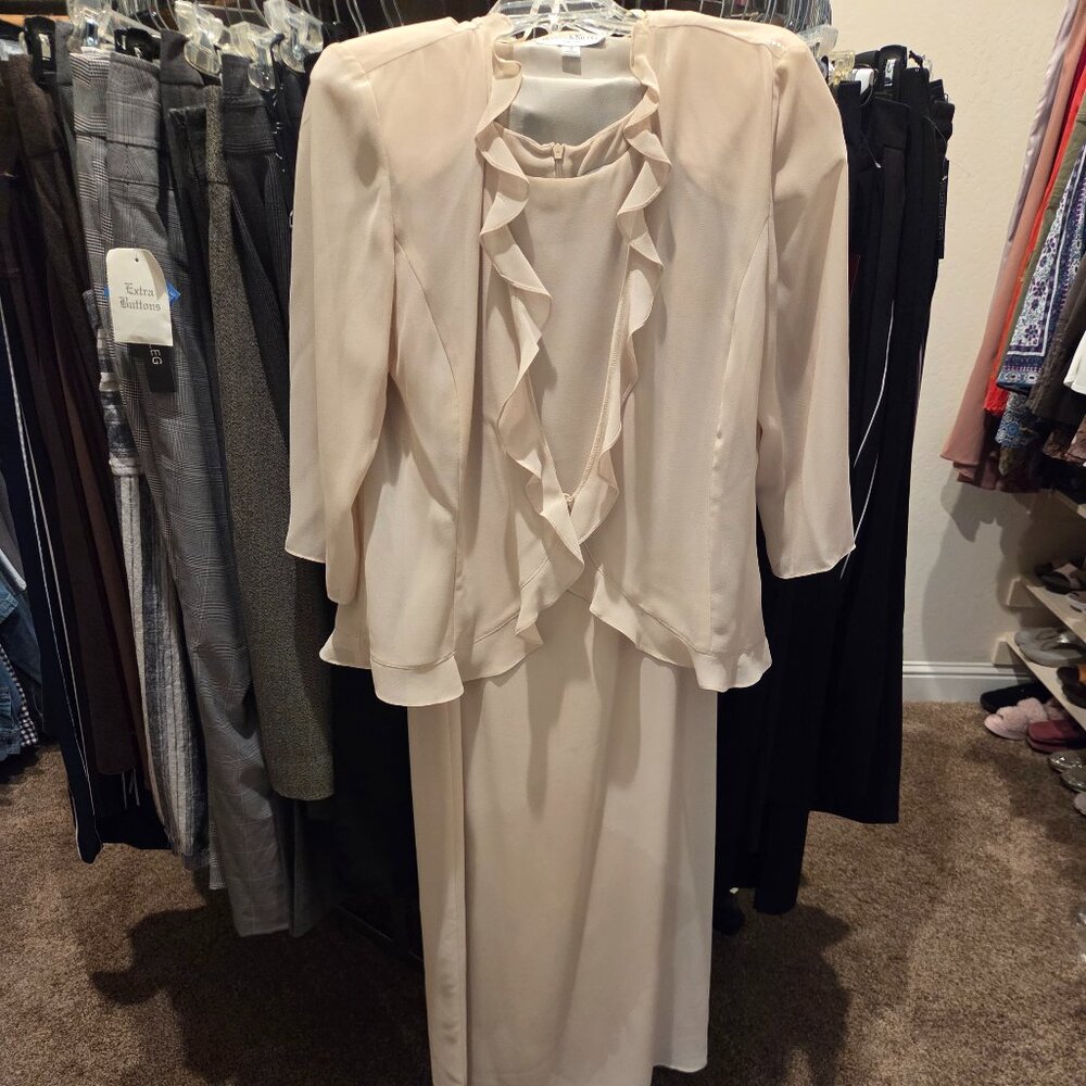 Elegant and easy to wear